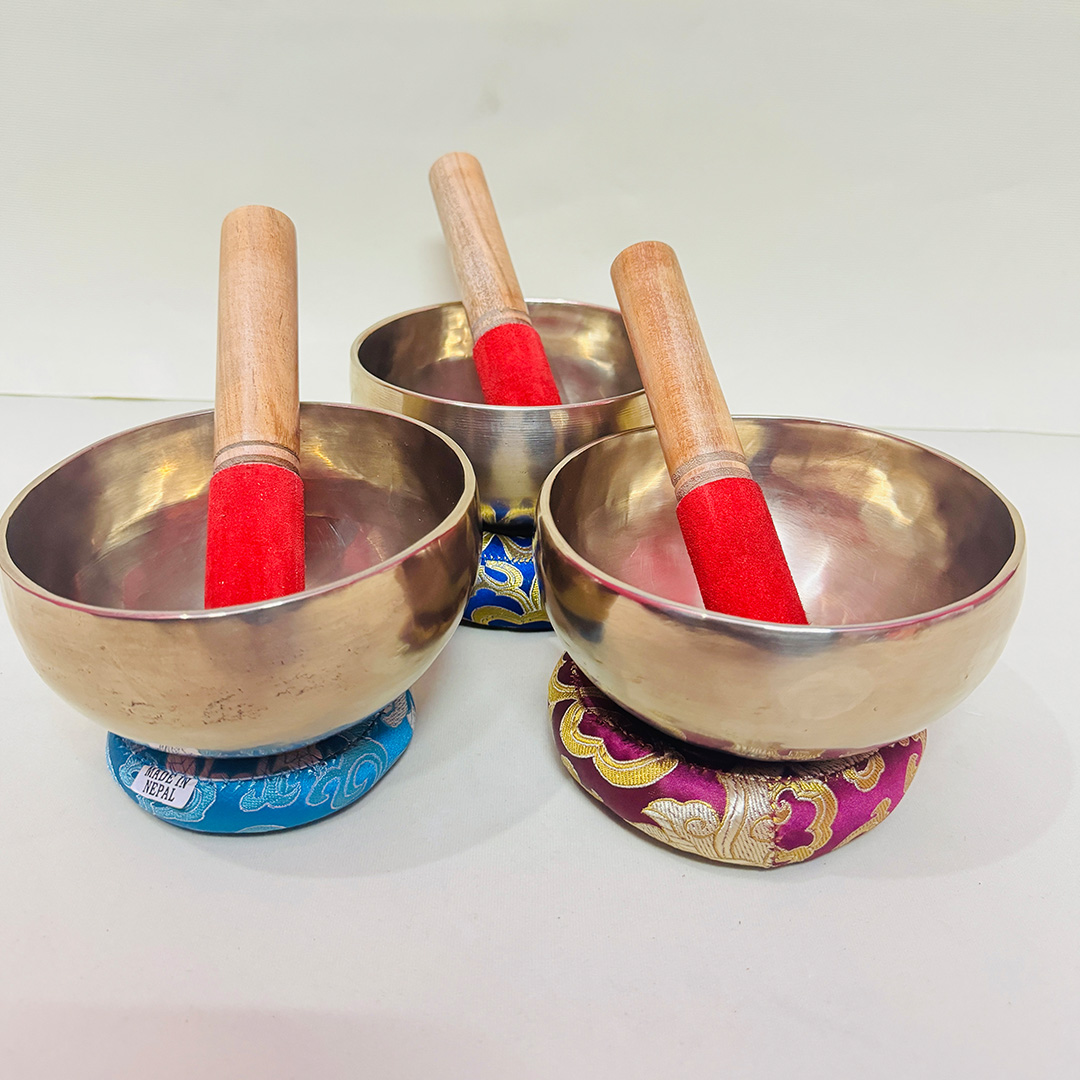 Tibetan Handmade Plain Singing Bowl – Dull Finish - Image 3